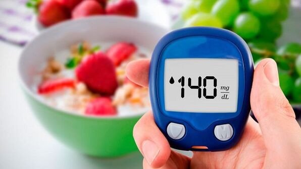 Diabeticii trebuie să controleze nivelul zahărului din sânge